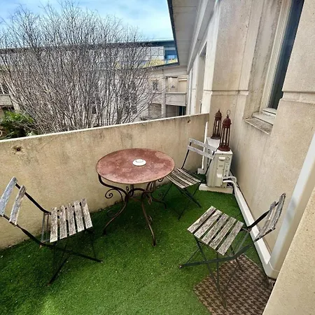 Polynice : Atypique Avec Terrasse Au Coeur D'antigone Apartment *